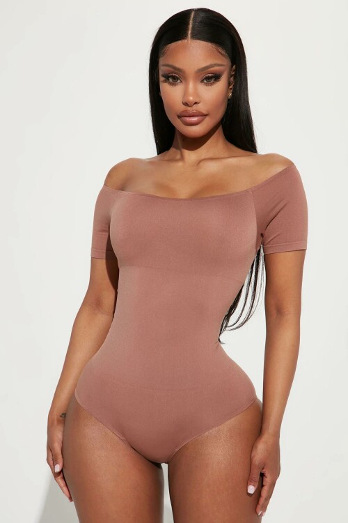 12 29 22Studio2 RM RL 11 58 28 16 86904 Chocolate P 4295 ESfb5b1b6636a9d156