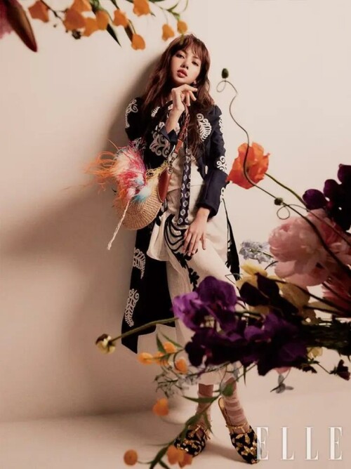 12 HQ Photos BLACKPINK Lisa ELLE Korea Magazine February 2020 Issue
