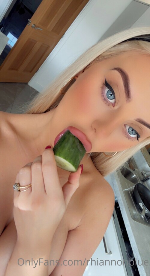 1206x2208 1f252daeea2db04de1d938d697594e43