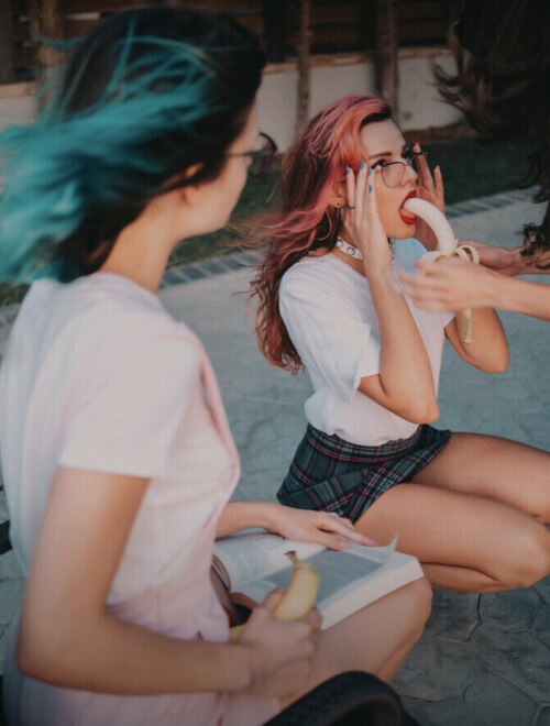 12121 5b1638cc4704bebec