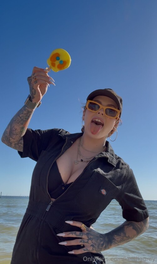 1219x2048 3eca50fc52eea3f0c116fc2c870240031a14f060ccd8ae17