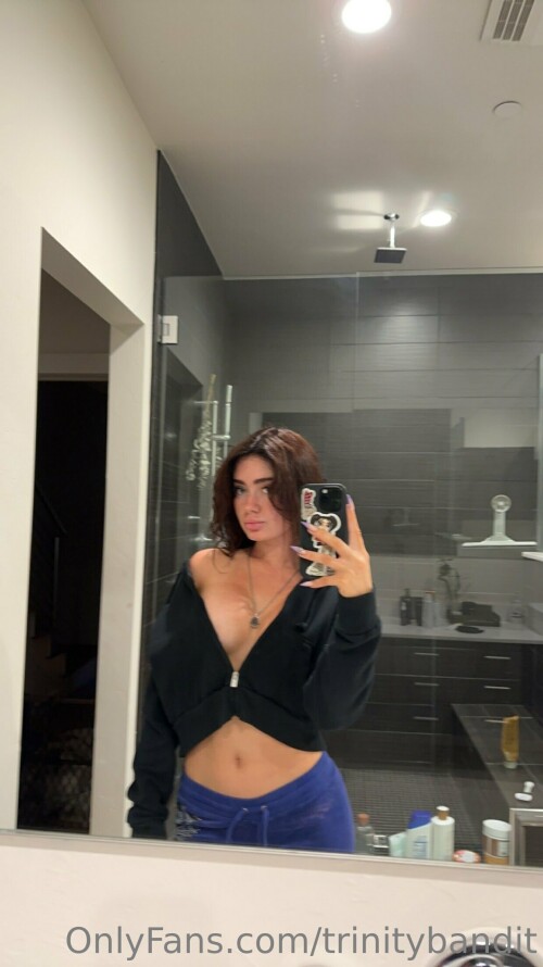 1240x2208 ac52dac0330f578a1db12a0fb3e27760f2f169329dfef64e