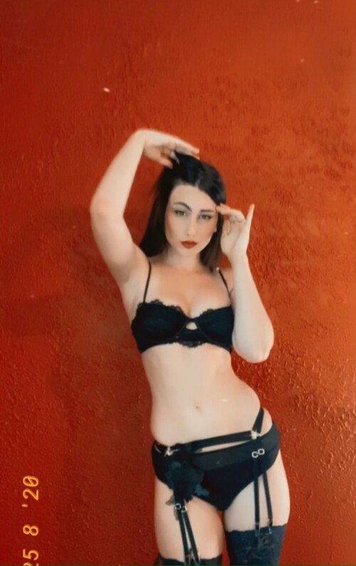 1242x1973 ee6f80010dd41b4d179765d16113c0dd