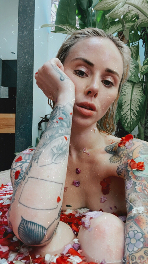 1242x2208 1717fd75580448901e0a552dd7080868