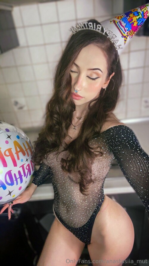 1242x2208 2263f3762c0dd356a2ee516fef7ccc26699912c90e3170b1