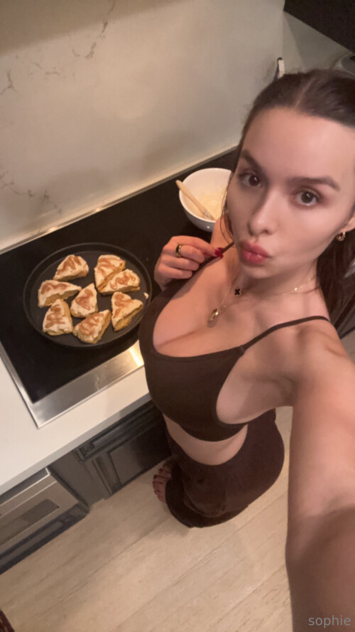 1242x2208 52c16b76538d6e843fe61135a1698dabced9fbb383c001da