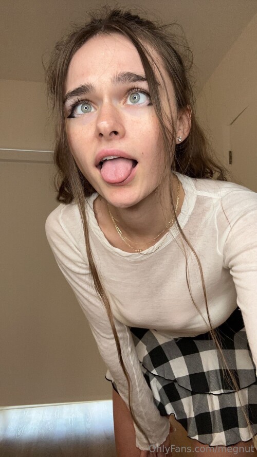 1242x2208 85fc7eecb94172f6e8e8389e25b0edfc79f99beca788ec0e