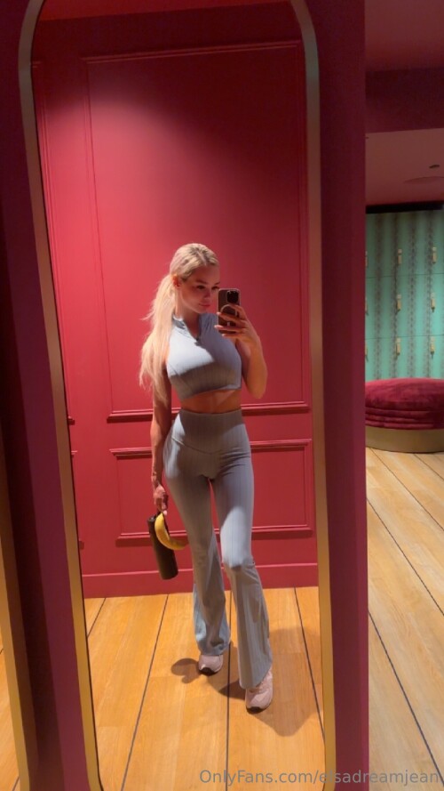 1242x2208 b326bb938b504f2d812239880c450e4108ebc8206e19d5f0