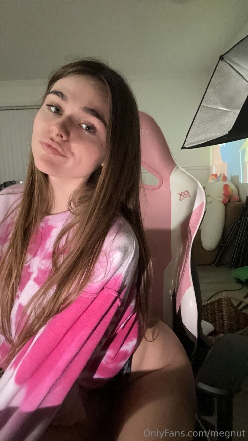 1242x2208 d304558a4a8af0e784936b3d24f6d1cfe12fcfcff1c2c04a