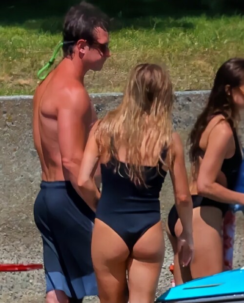 1244487d2728016329b01