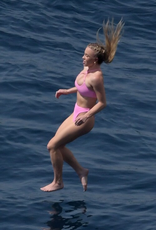 124735404dbae8cf6fa54616d