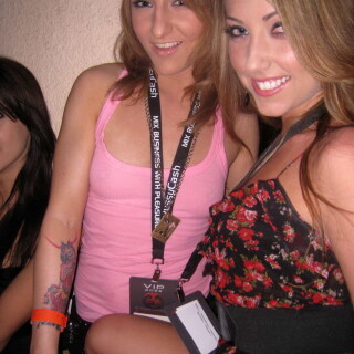 126-38-lgcb9c233dc438be10