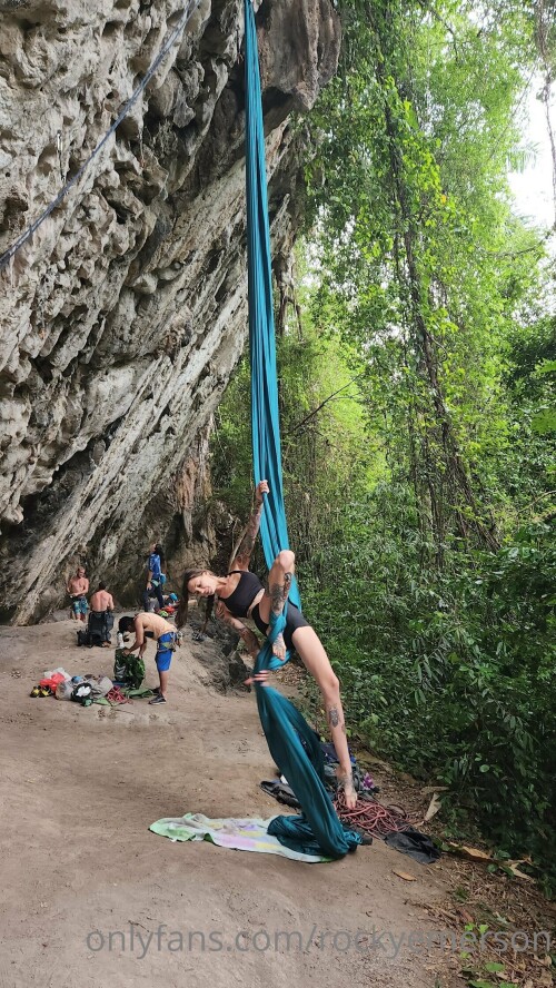 1260x2238 fc50655321e7ff5a7af6b2415bb1f20d7d6c30392b0e633f