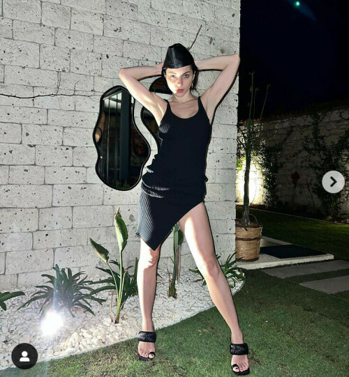 126A3D9E D786 4044 BDE8 CDFC5D25319E