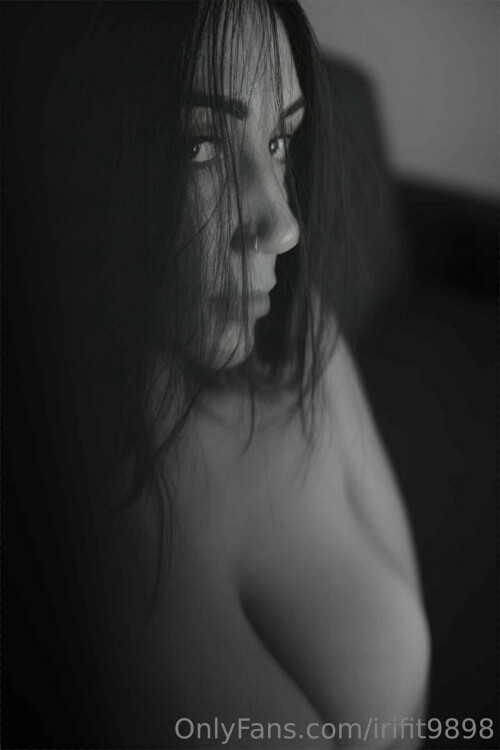 1280x1920 d424078a14dedbff5c381ea9d79635e4