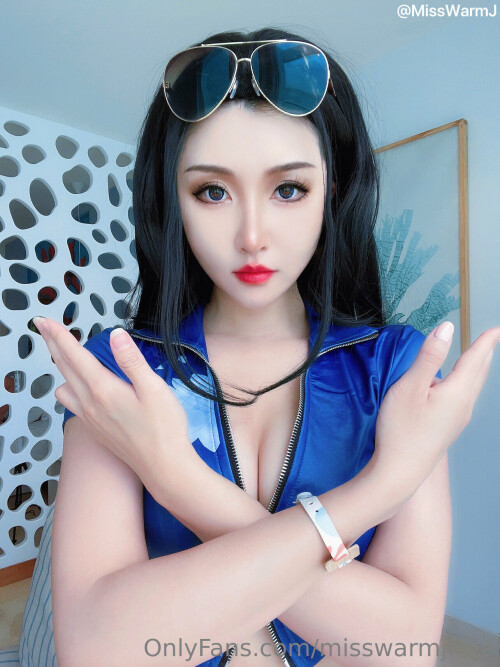 1284x1712 972d3c4330687ff6ccd104c3db0dda5f9e96cd23a25ef847