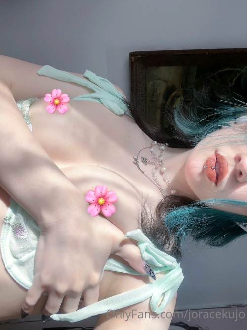 1284x1713_b384534566692dd0493f2c21879d7d94