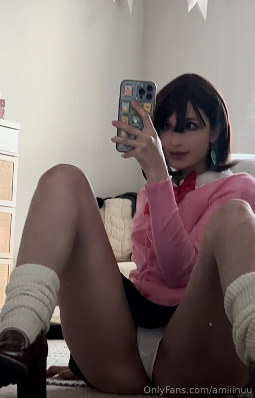 1284x1998 d760ddbae86ee07d7fe29e5107d26cb134211e6bee49bc14