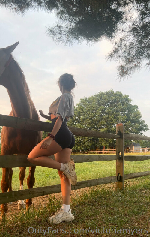 1284x2029 ace9934adade9123f6fcb7713d3857789a6d69db5935b9de