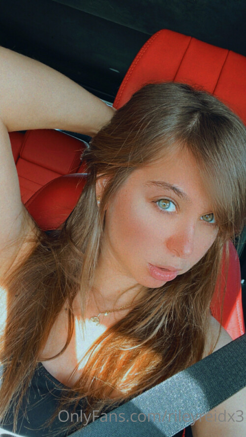 1284x2282 12abe5218b09f1c4c632975a629be0db1b6e40ffc0a59b8e