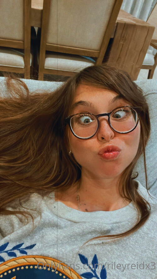 1284x2282 d3752df9a63b8bab7d6919551875813b