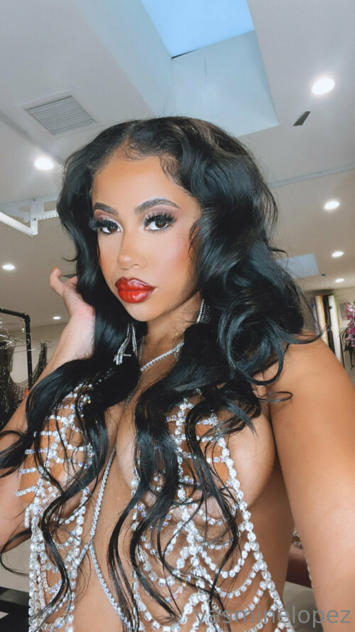 1284x2282 d572adf6a7fd34bba3a990d8099f8a91