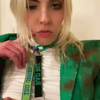 1284x2282_f246fe752e49bd2d8957f554588d9e7faaa272ebe8fa3c06