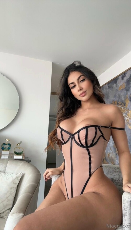 1290x2272 3a7d211fd8f0bf4f9767fbebab2651fd0064cab39ecb6a60