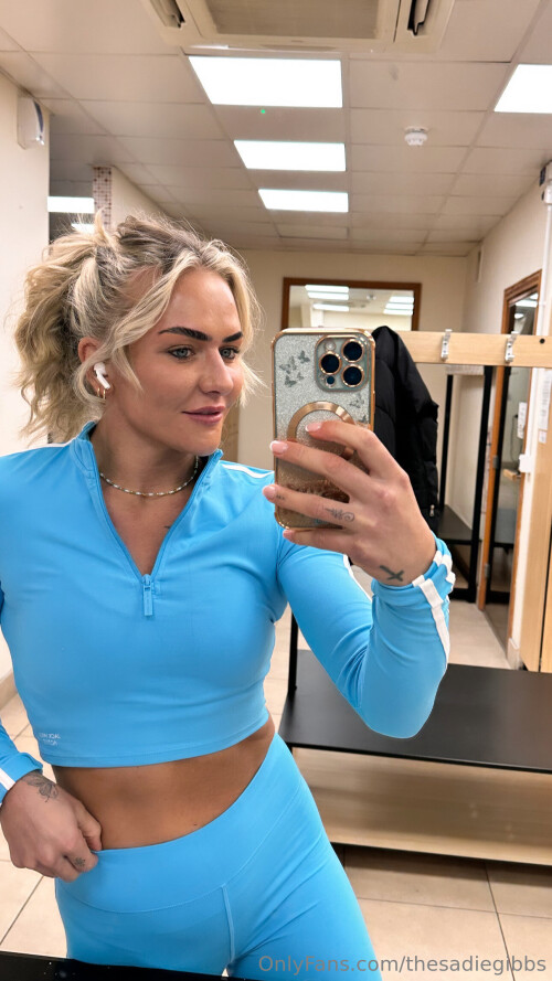 1290x2293 762eef34443a523c333501e07cf5b7a5dc01f447a3f52e3b