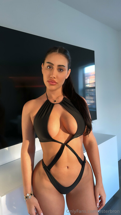 1290x2293 83e4615234c408f5ae620c14150d1458e3cc3f9740b2e768