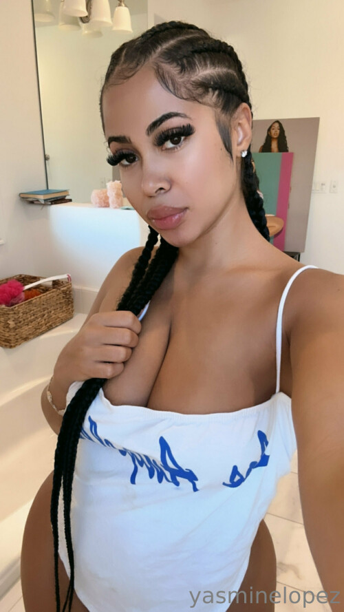 1290x2293 da341a8f59ad8e22a5b891b52ec02522