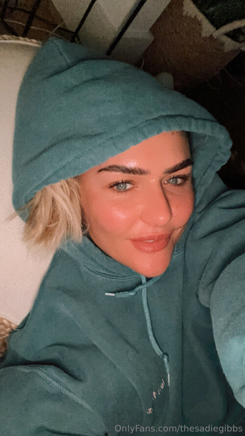 1290x2293 ec15629ab87d3438fe7bea18ac5c331f005e7c4320e53135