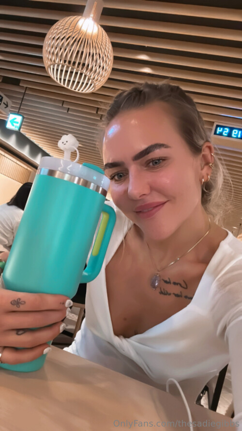 1290x2293 efd1d44720e7d0587d31bc90fc7db6d51f82195735eb57dc