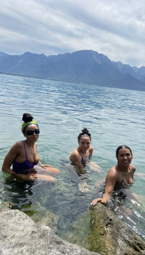 130FDFE9 0899 49F2 BF8B B2A9F354DBB4