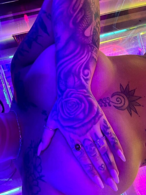 131B1E02 6087 4F6B B2B7 CEC0995B8402fbd872c3ddecf695