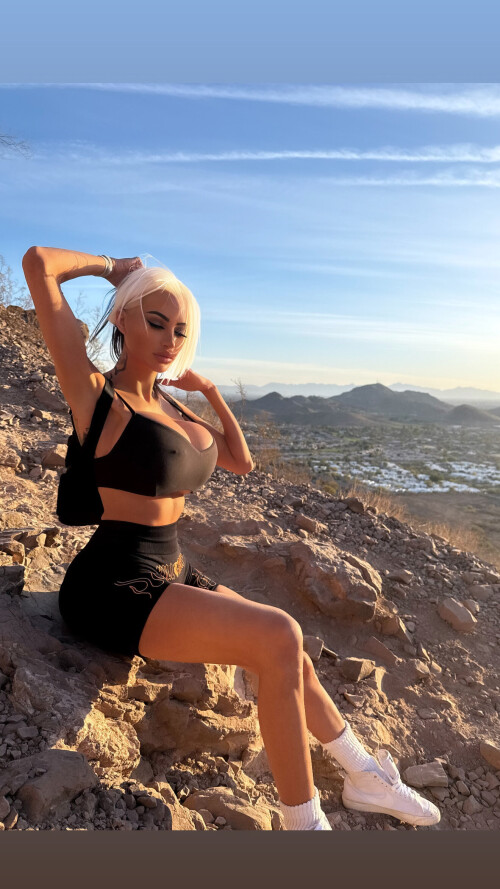 1320x2346 8b6a7d258a22754761dd6338957b32a974c80b065372ffcb