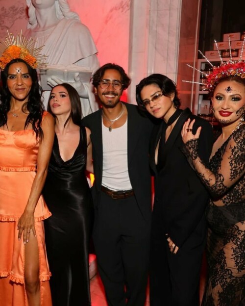 13281709809cb5138192dbdddc