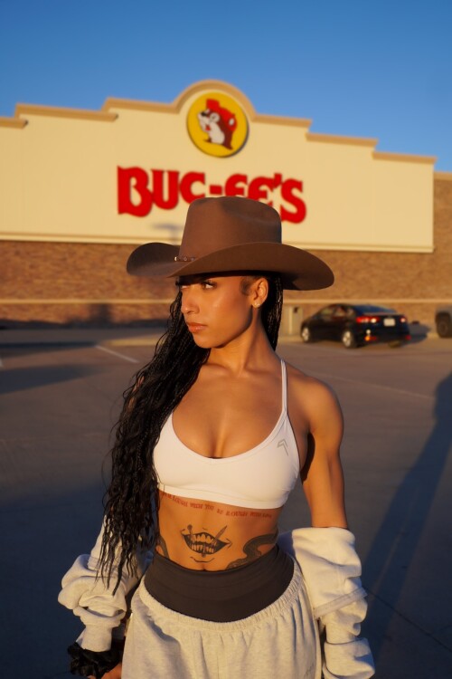 132E06F4 D3A2 4EAF 98C3 A4B3F2555ADD544b7b588d67598e