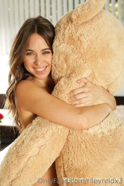 1333x2000 0959fbb6374b16efa9e24eeed5be9365667198e10063964f