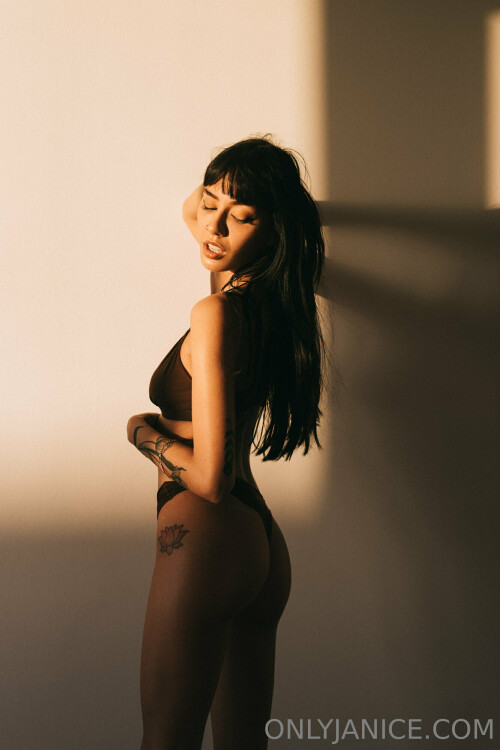 1333x2000 21d5700d78f241651f4c9326778f84eb