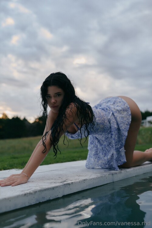 1333x2000 dcfaff603a5a9639c69db2424ee51adfd610959e3f22fbcc