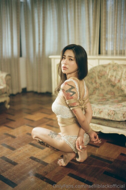 1358x2048 be5e0e38fbd6c04dd69589e1f82ce747ea596516c3af5614