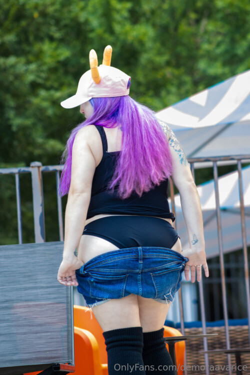 1365x2048 193e54fb2cc4e085b1cef91851d392869f123978f9b61674