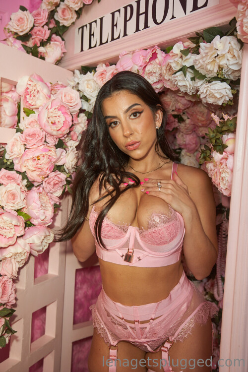 1366x2048 c39e1151c46267f5c764071b06f1174c