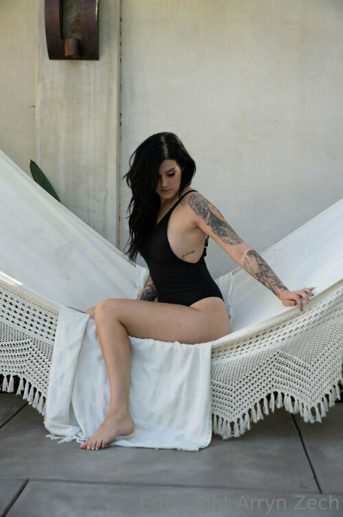 1366x2056 97cbc433c170f1c6ee60b31f7c8a21dc