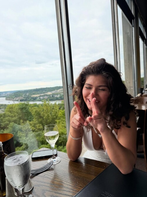 137163520045973056714f4f2686eec5592