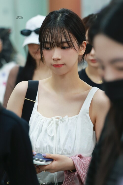 13744af99494cd052db3b