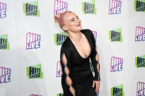 1398348337aa885bcdd39c4197