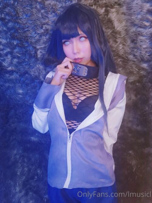 13 Hinata Hyuga 13caa8914e885a738a