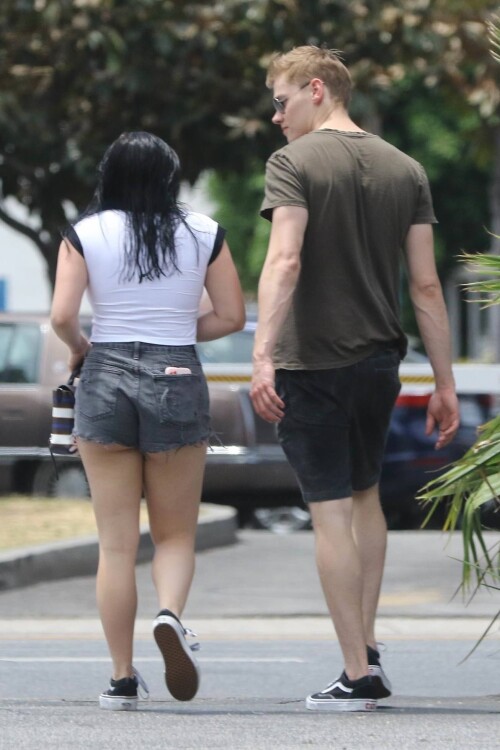 14 cJ3OoJ1b984815d5f15c305